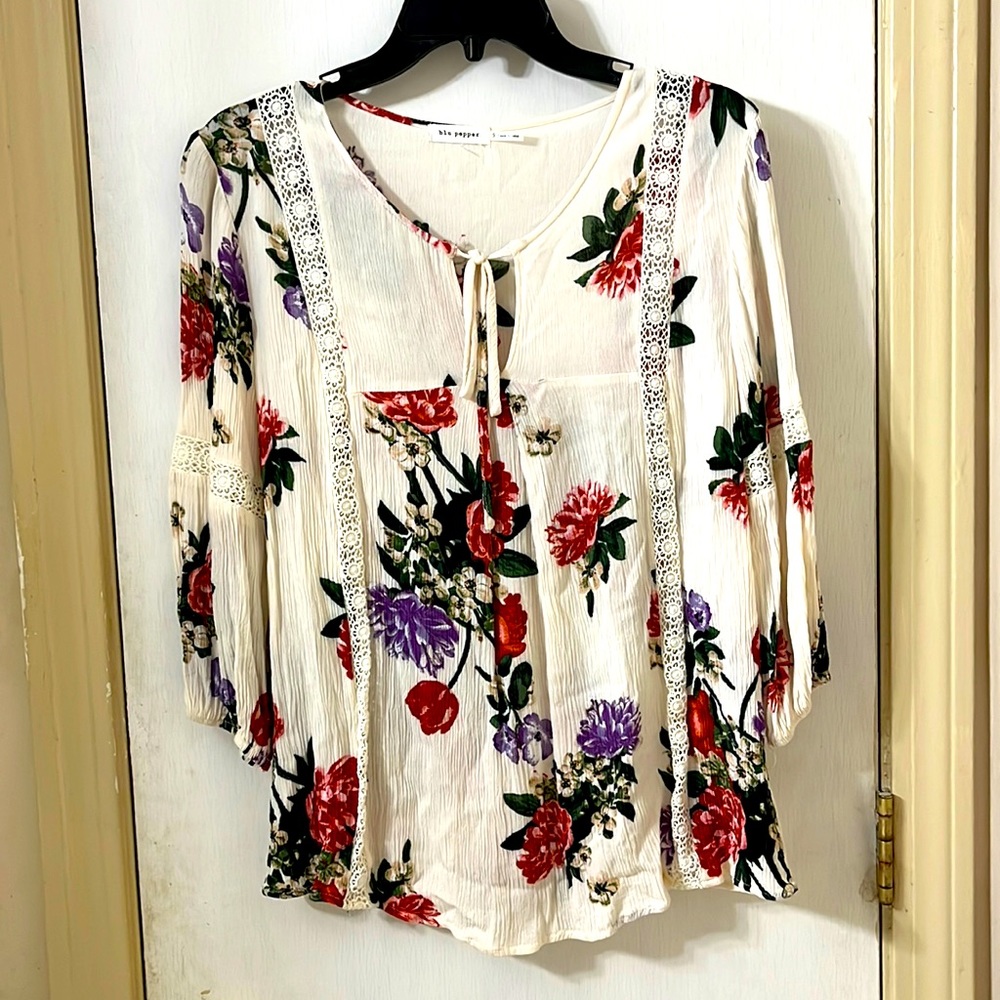 Blu Pepper S Women’s Floral Peasant Blouse - Picture 2 of 9